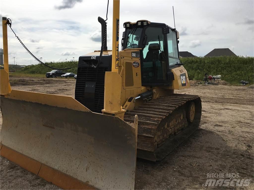 CAT D6K2 LGP بلدوزرات مجنزرة