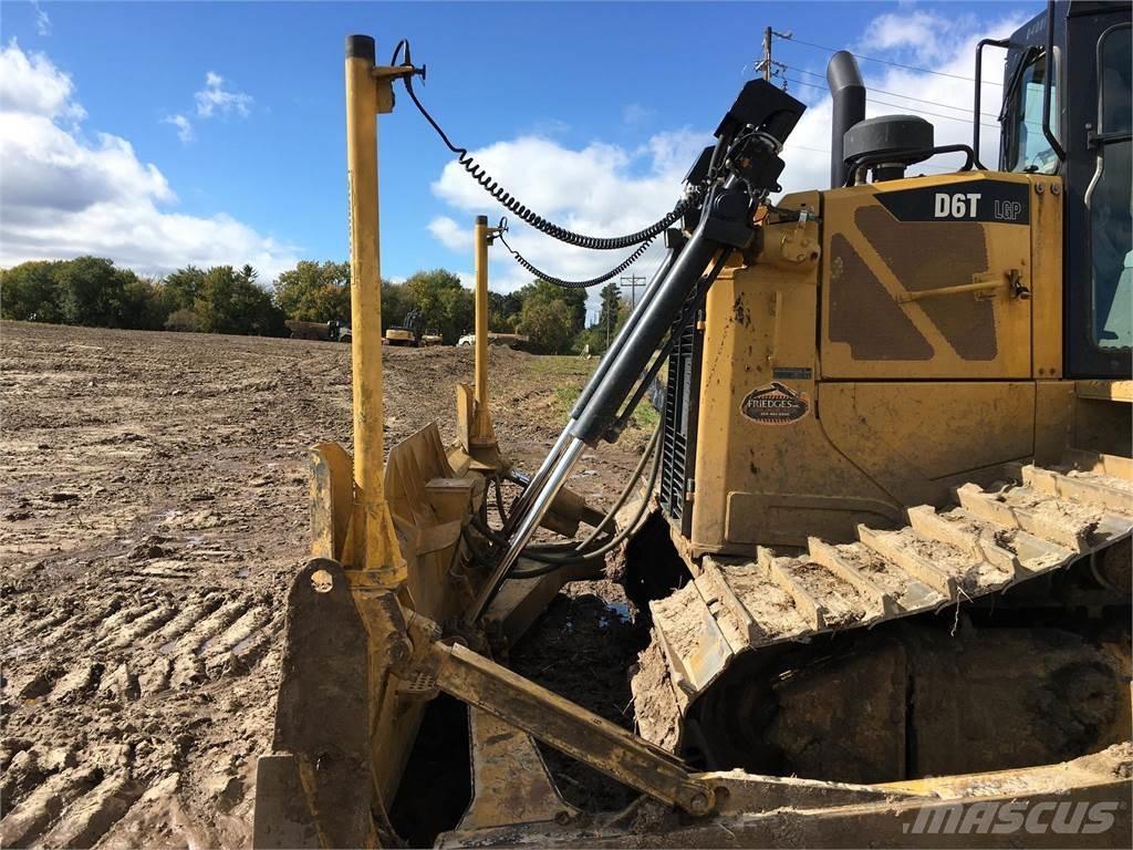CAT D6T LGP بلدوزرات مجنزرة