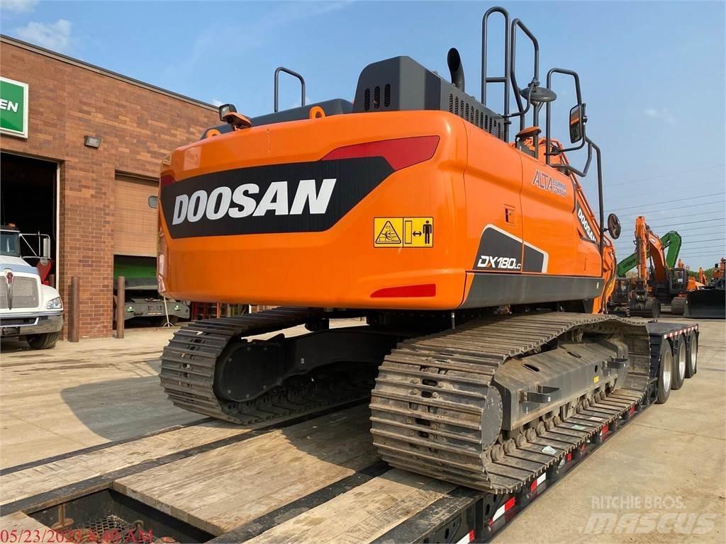 Develon DX180 LC-5 حفارات زحافة