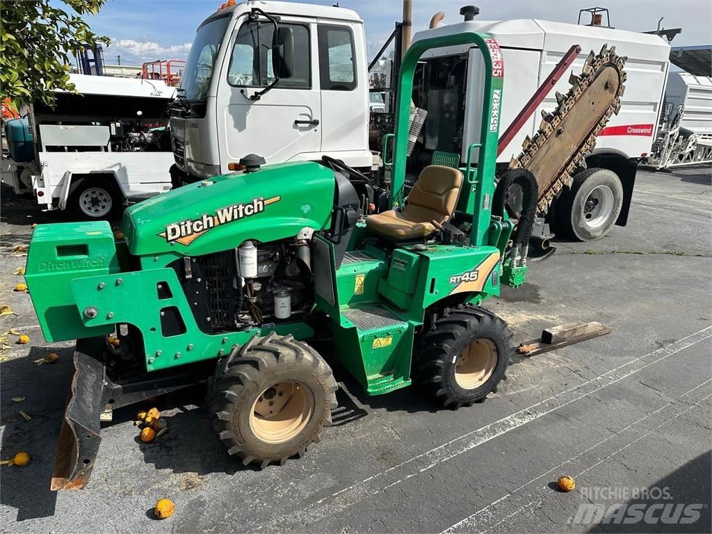 Ditch Witch RT45 ماكينات حفر خنادق