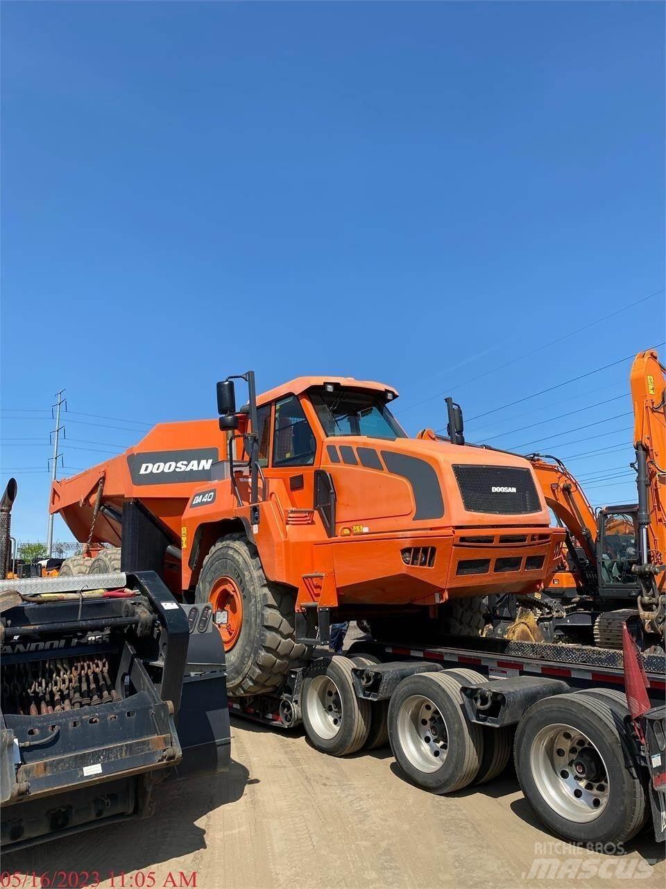 Doosan DA40-5 ساحبات مفصلية