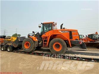 Doosan DL300-5 لوادر بعجل