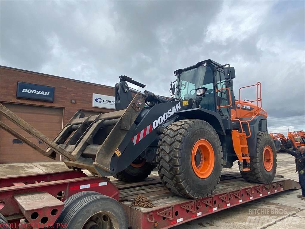 Doosan DL380-7 لوادر بعجل