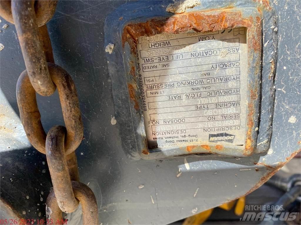 Doosan DX140 LCR-5 حفارات زحافة