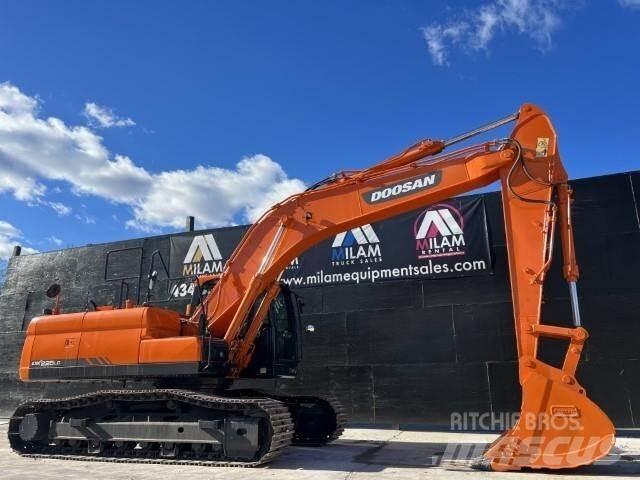 Doosan DX225 LC حفارات زحافة
