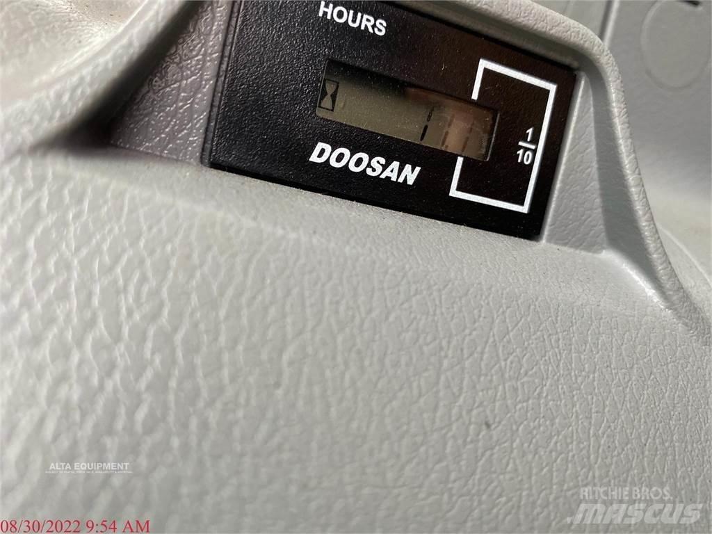 Doosan DX490 LC-5 حفارات زحافة