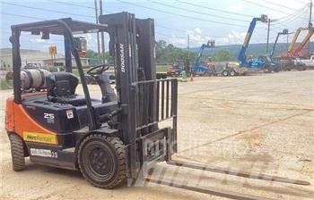 Doosan G25P-5 شاحنات ذات رافعات شوكية - أخرى