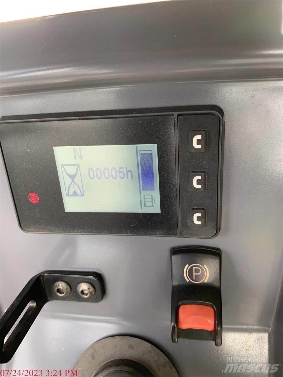 Dynapac CC1200 VI مداحل ثنائية الاسطوانة