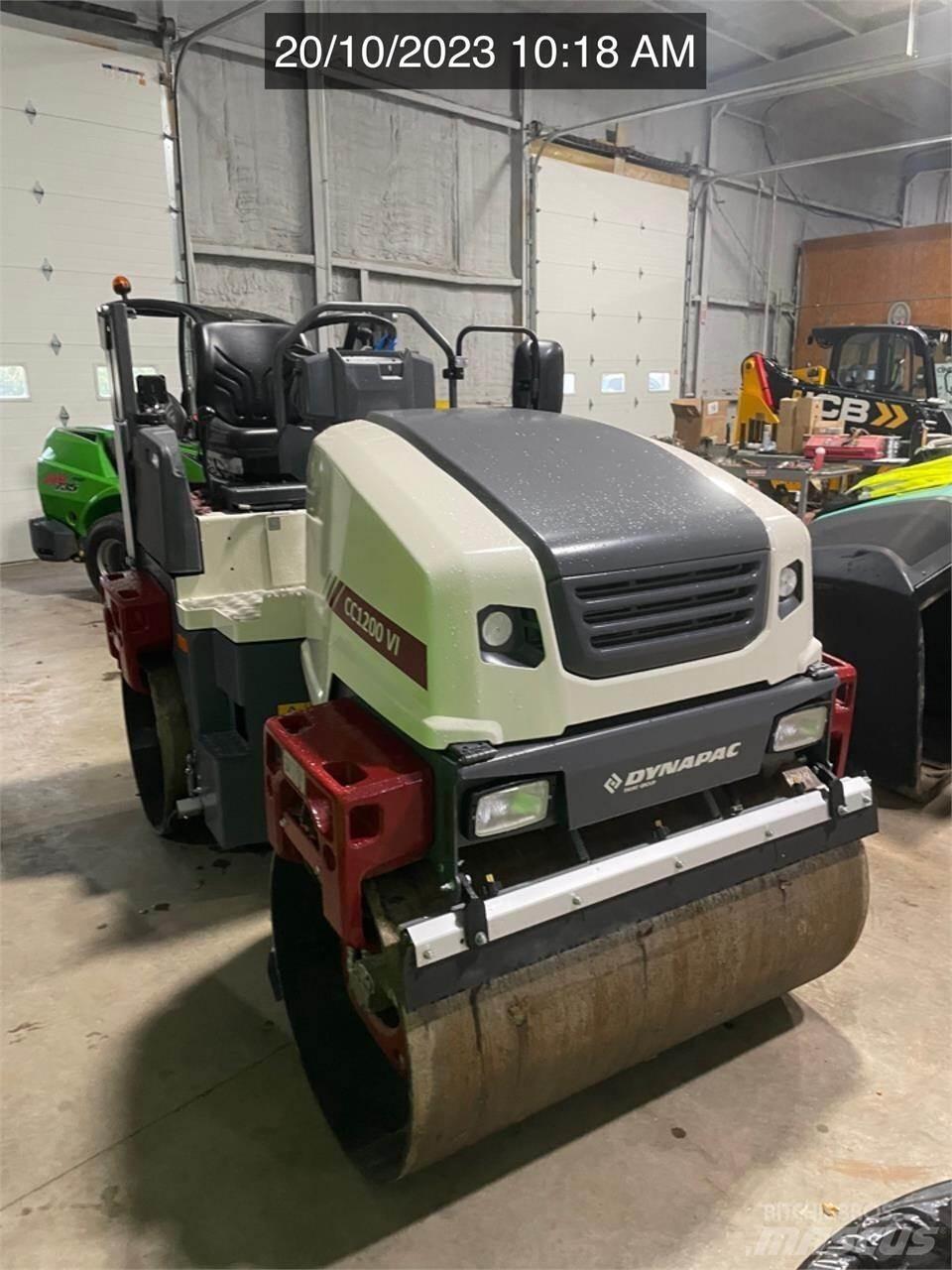 Dynapac CC1200 VI مداحل ثنائية الاسطوانة