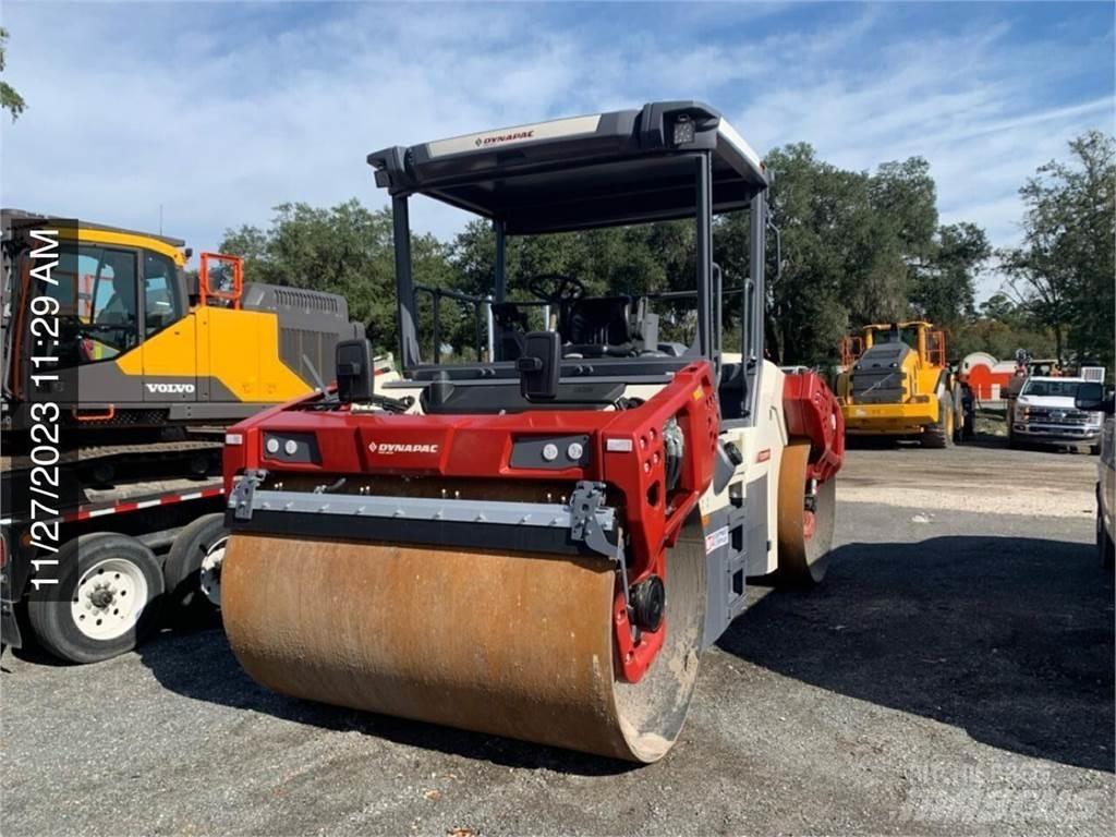 Dynapac CC5200 VI مداحل ثنائية الاسطوانة