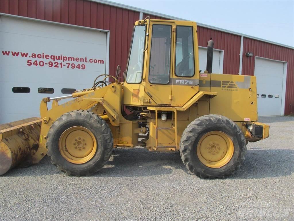 Fiat-Allis FR7B لوادر بعجل