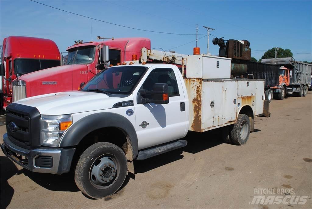 Ford F550 مركبات الأغراض العامة