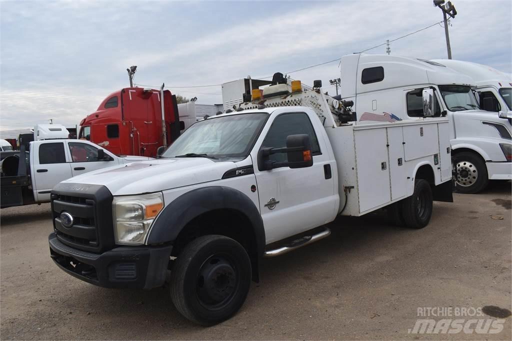 Ford F550 مركبات الأغراض العامة