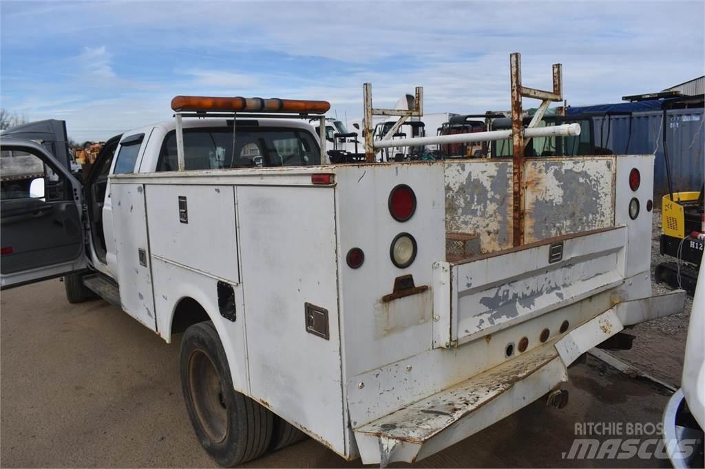 Ford F550 مركبات الأغراض العامة