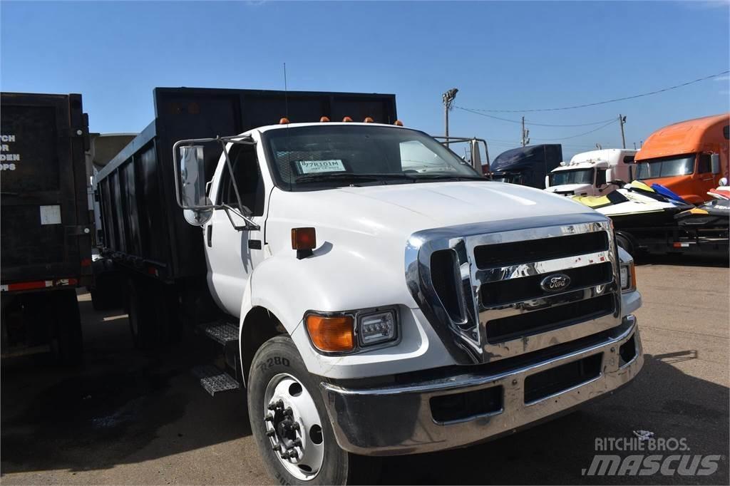 Ford F750 شاحنات قلابة