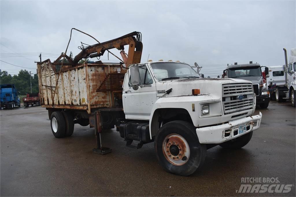 Ford F800 شاحنات الرافعات