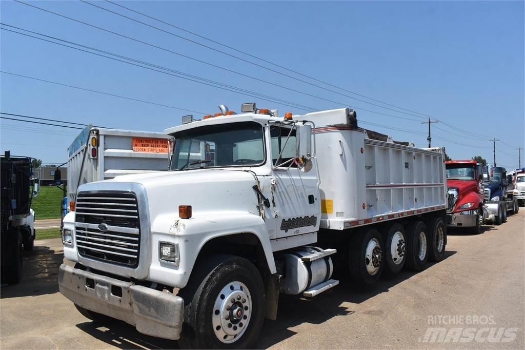 Ford LT9000 شاحنات قلابة