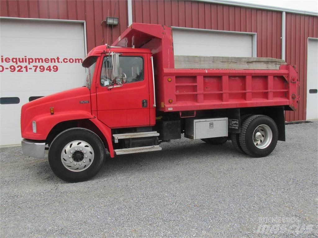 Freightliner FL70 شاحنات قلابة