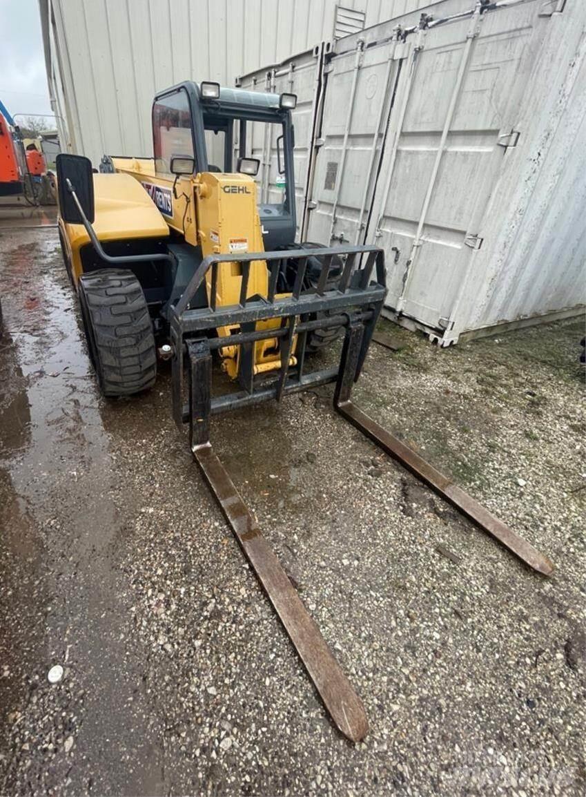 Gehl RS5-19 GEN 3 مناولات متداخلة