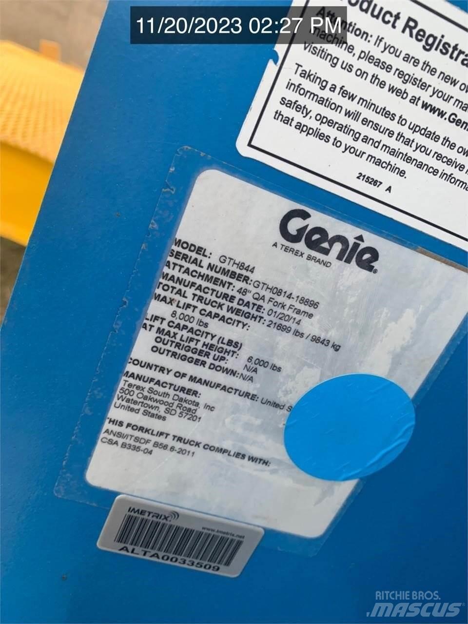 Genie GTH844 مناولات متداخلة