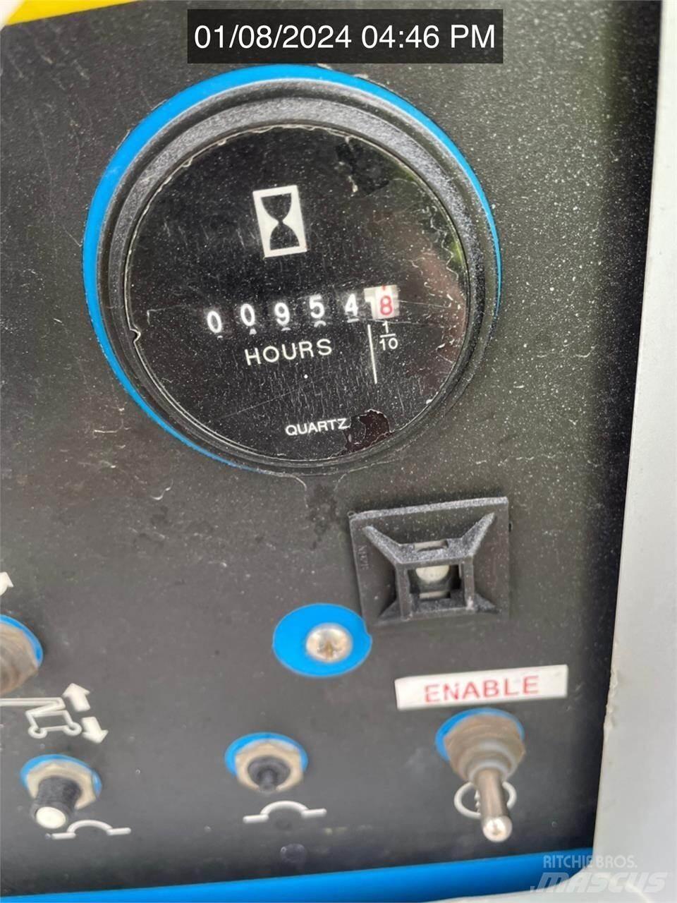 Genie Z40/23N RJ رافعات سلة مفصلية