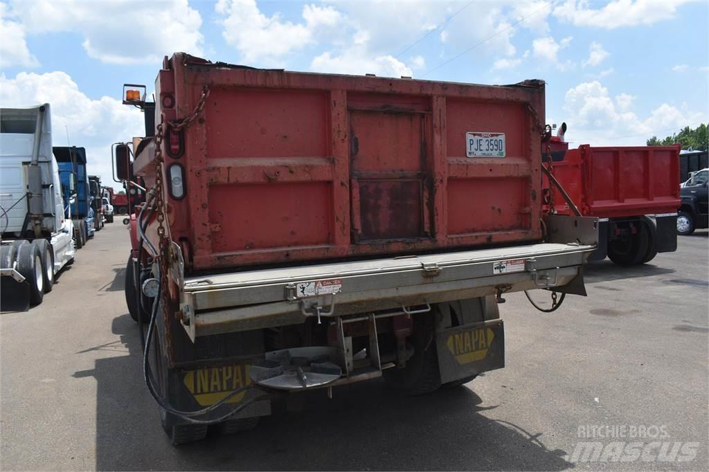 GMC TOPKICK C7500 شاحنات قلابة