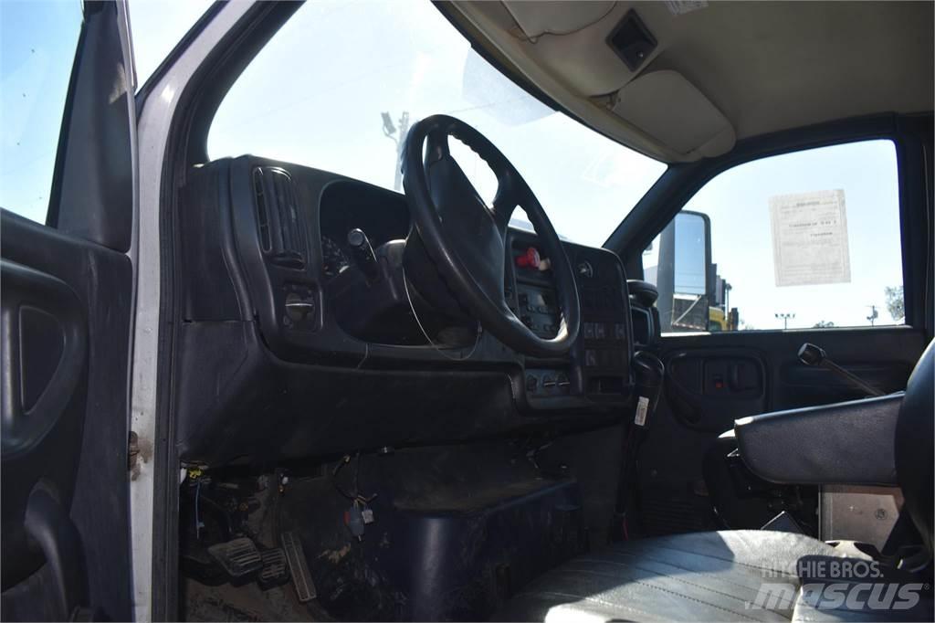 GMC TOPKICK C7500 شاحنات قلابة