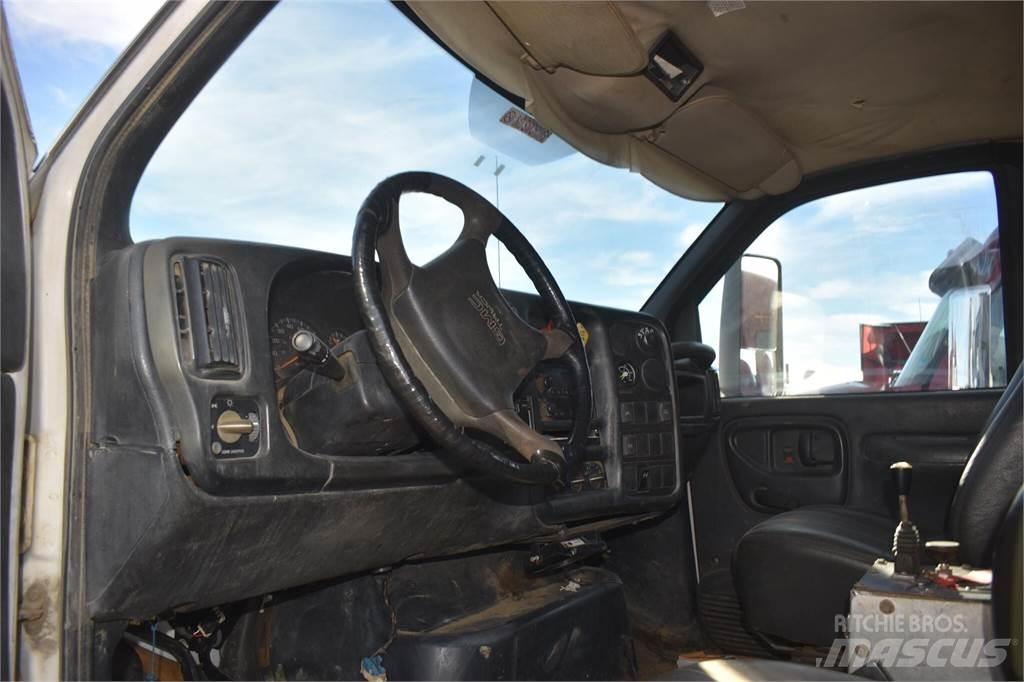 GMC TOPKICK C8500 شاحنات قلابة