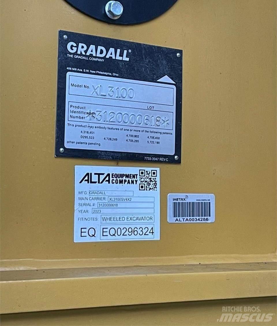 Gradall XL3100 V حفارات بعجل