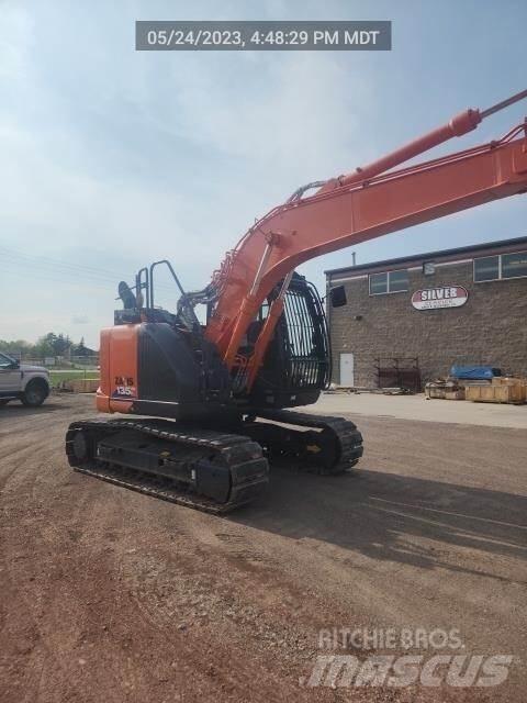 Hitachi ZX135US-6 حفارات زحافة
