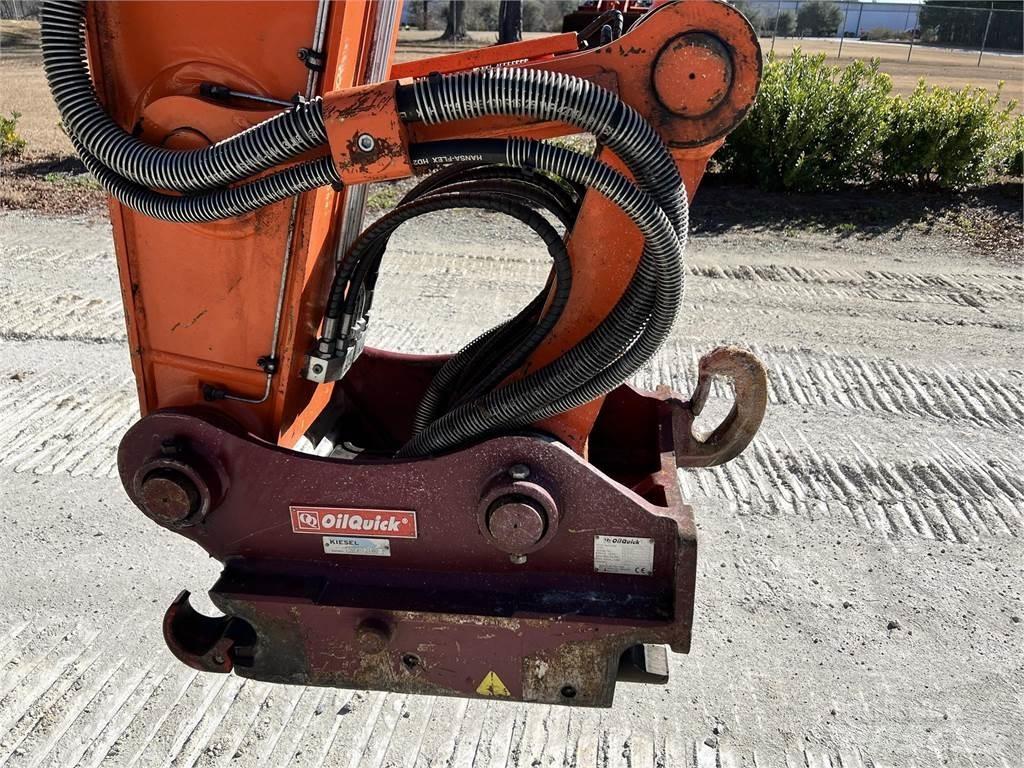 Hitachi ZX210 LC-6 حفارات زحافة