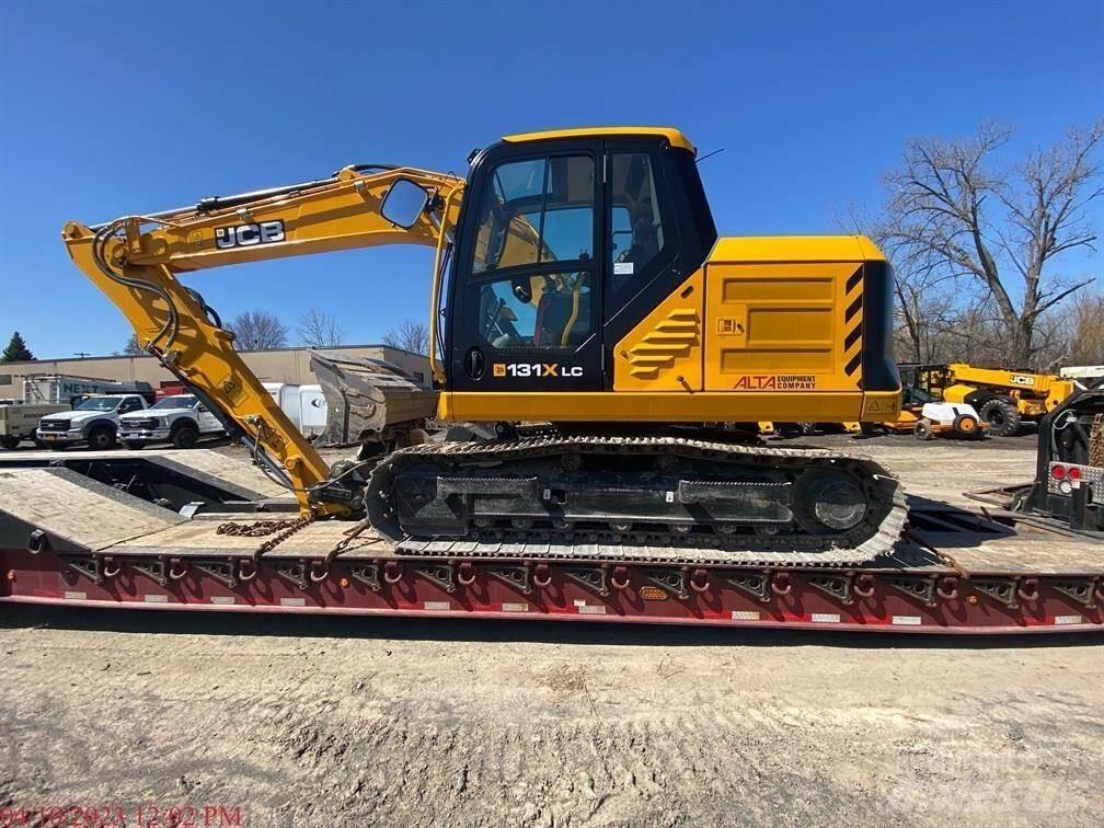 JCB 131X LC حفارات زحافة