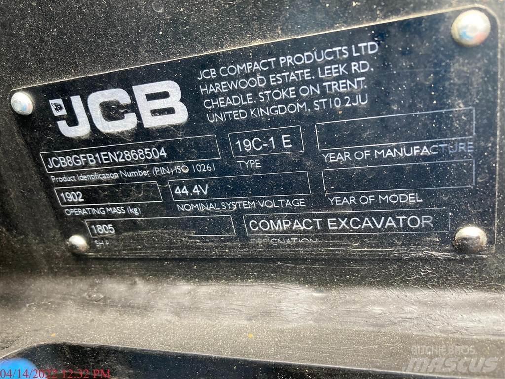 JCB 19C-1E حفارات صغيرة أقل من 7 طن (حفارات صغيرة)