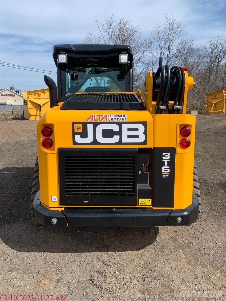 JCB 3TS-8T لوادر انزلاقية التوجيه