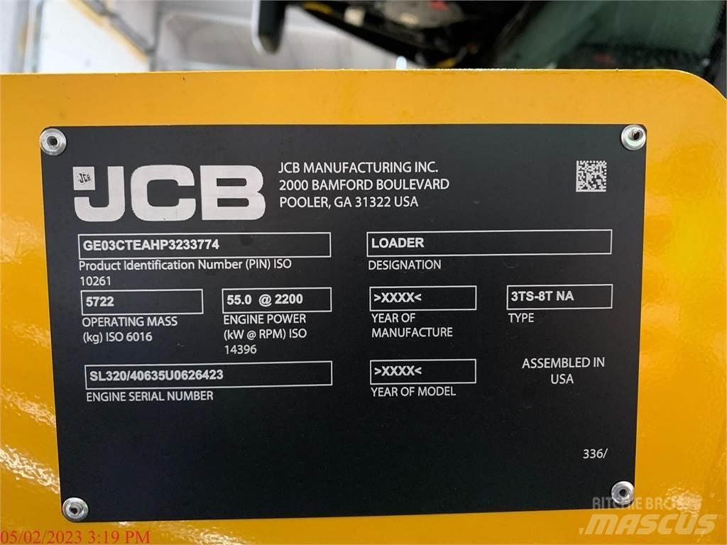 JCB 3TS-8T لوادر انزلاقية التوجيه