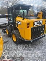 JCB 3TS-8W لوادر انزلاقية التوجيه