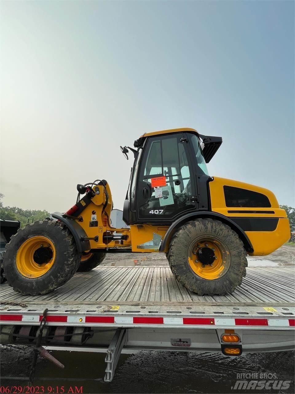 JCB 407 لوادر بعجل