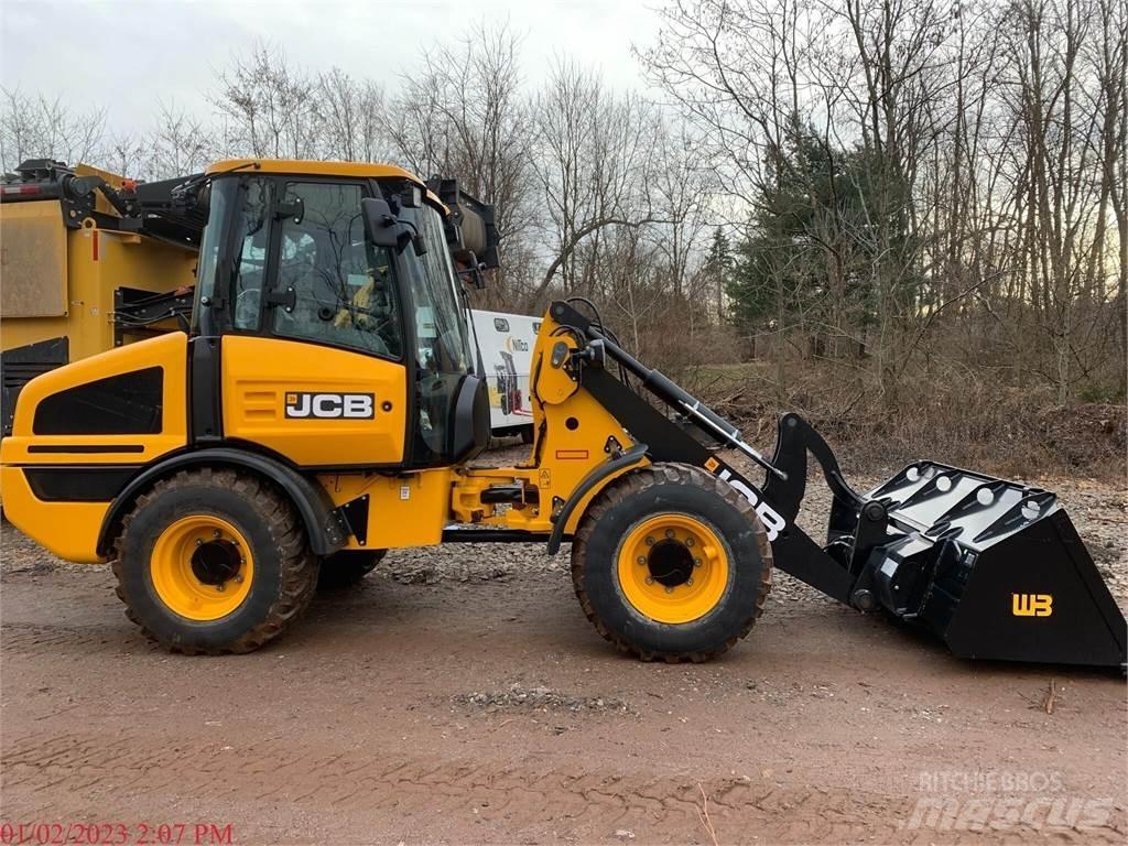 JCB 407B لوادر بعجل