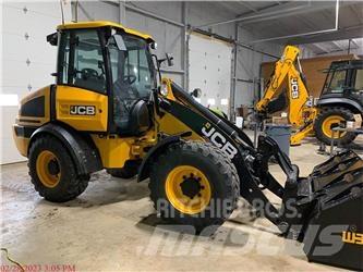 JCB 409 لوادر بعجل