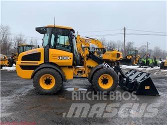 JCB 409 لوادر بعجل