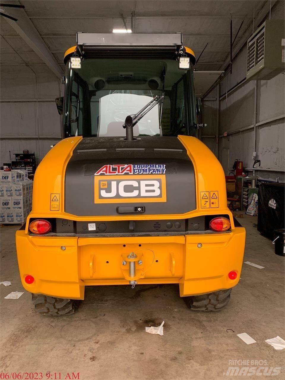 JCB 409 لوادر بعجل