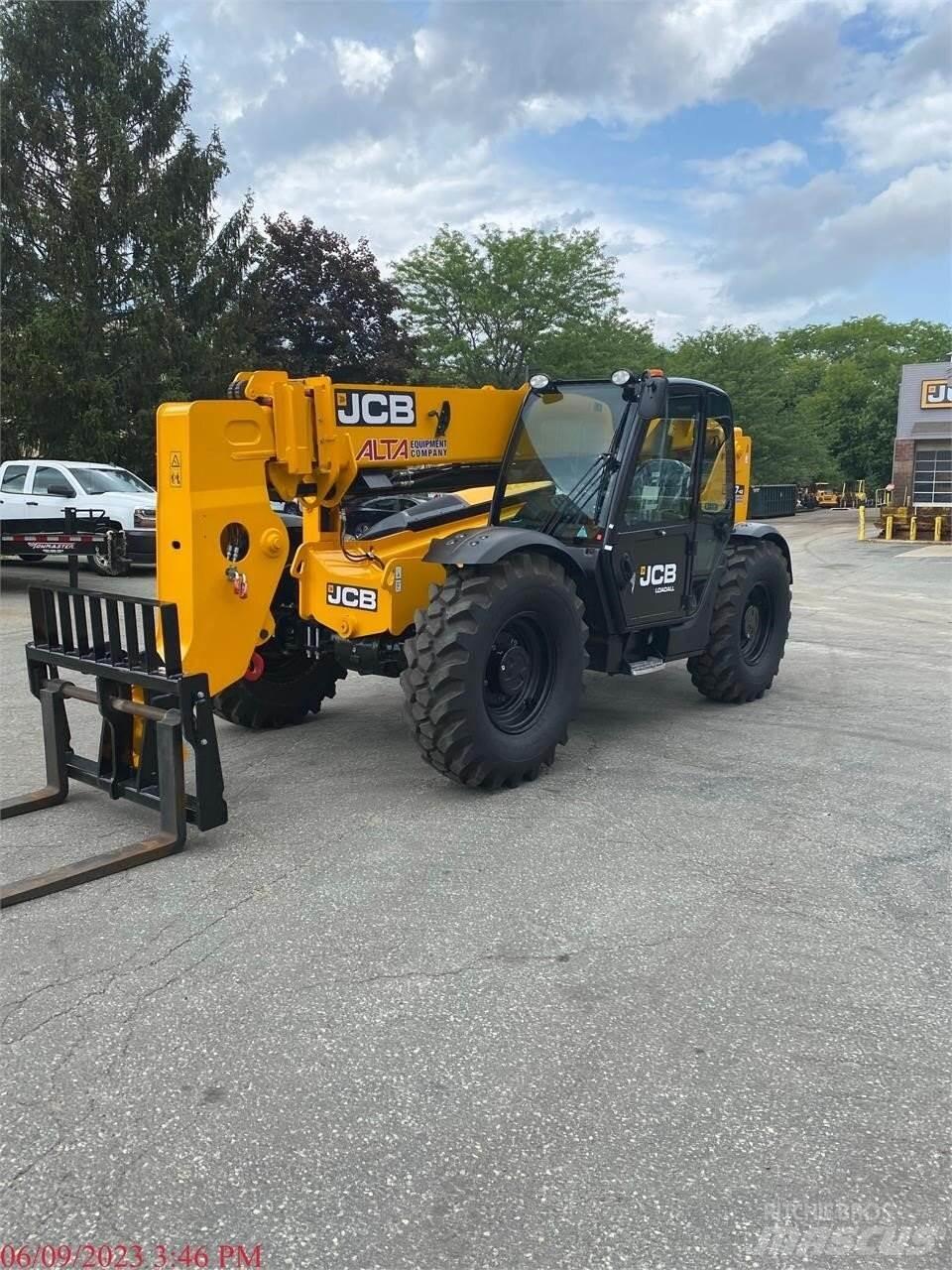 JCB 507-42 مناولات متداخلة