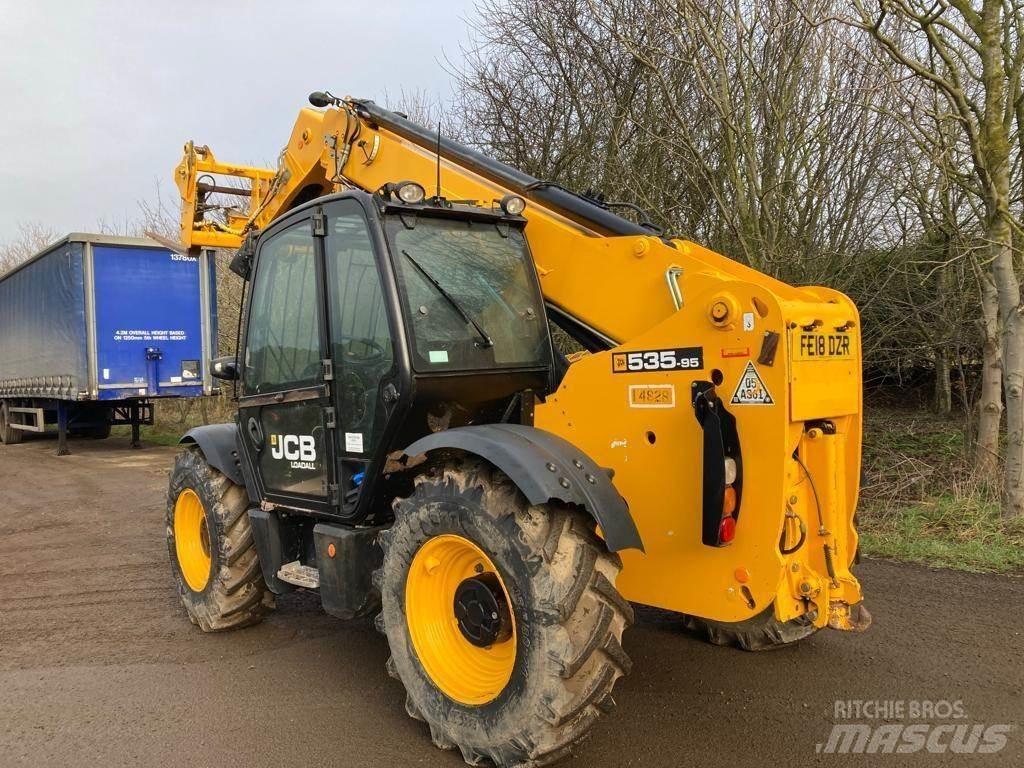 JCB 535-95 مناولات متداخلة