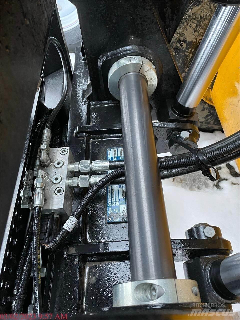 JCB 77-52D مناولات متداخلة