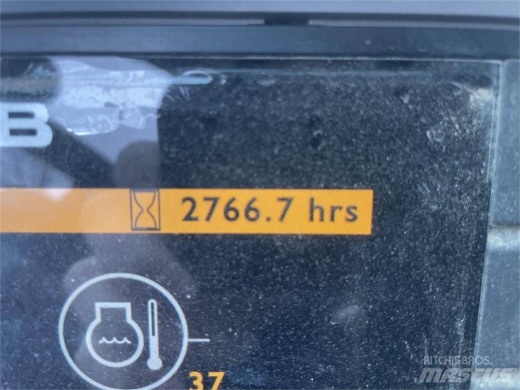 JCB HYDRADIG 110W حفارات بعجل