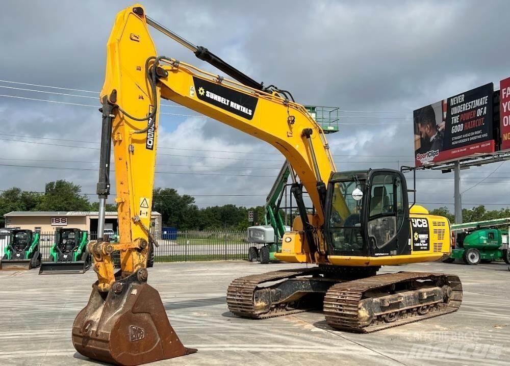 JCB JS220 LC حفارات زحافة