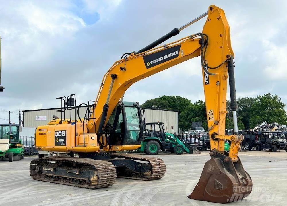 JCB JS220 LC حفارات زحافة