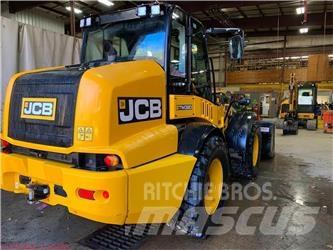 JCB TM320 لوادر بعجل