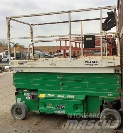 JLG 2646ES رافعات مقصية الشكل