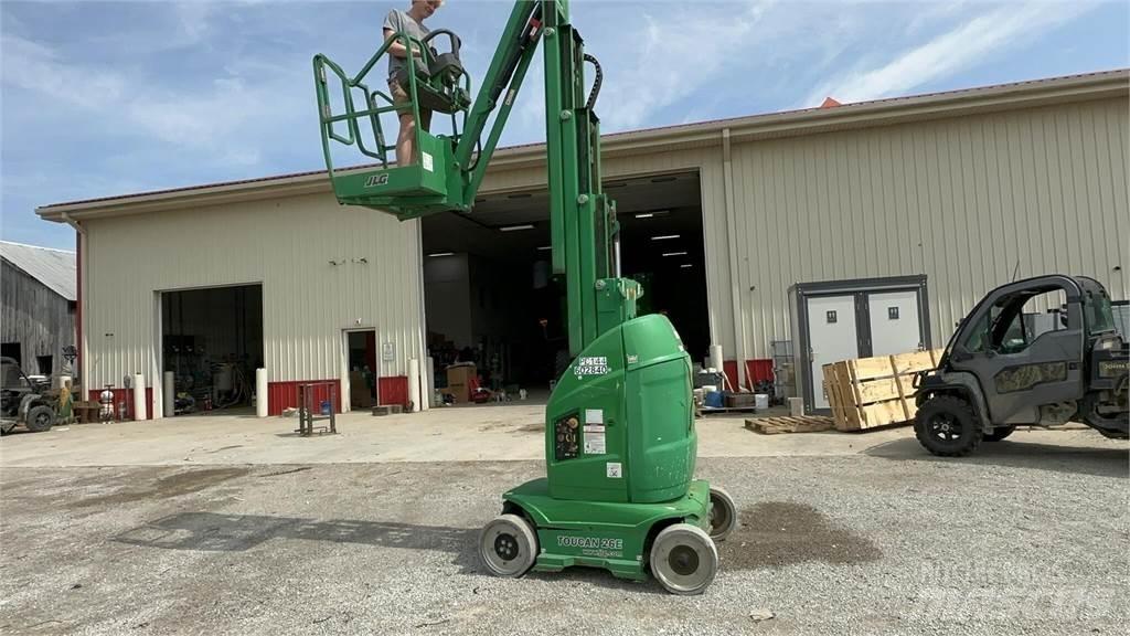 JLG TOUCAN 26E رافعات السارية الرأسية